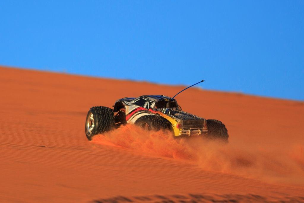 The 8 Best RC Cars For Sand Dunes