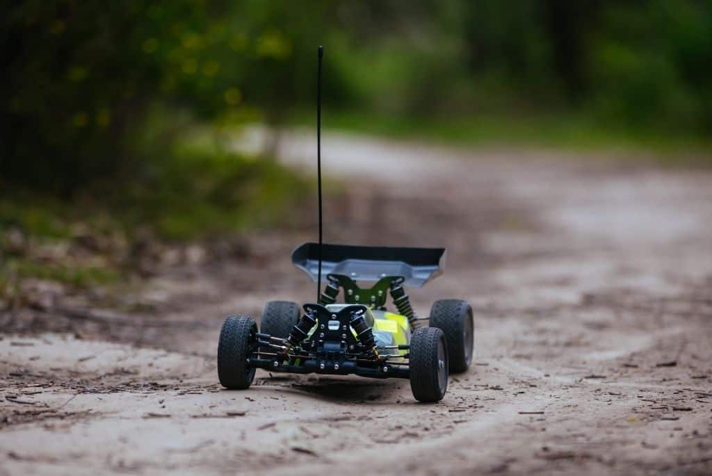 Pros And Cons Of RC Cars